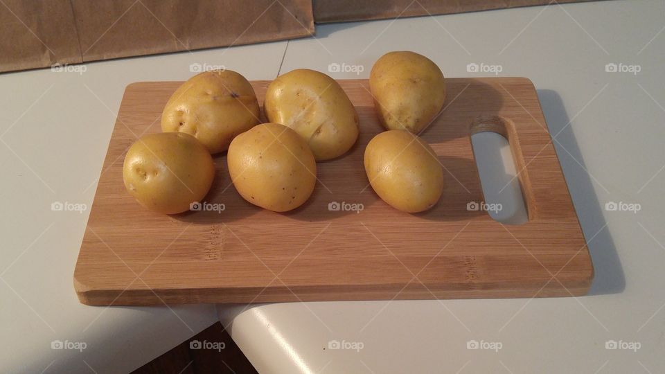 6 organic yellow petite potatoes