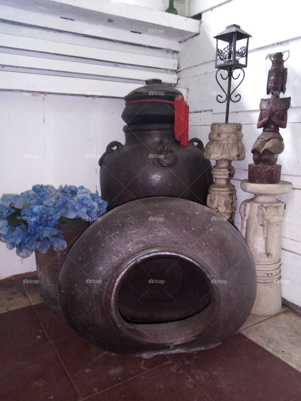 antique pot