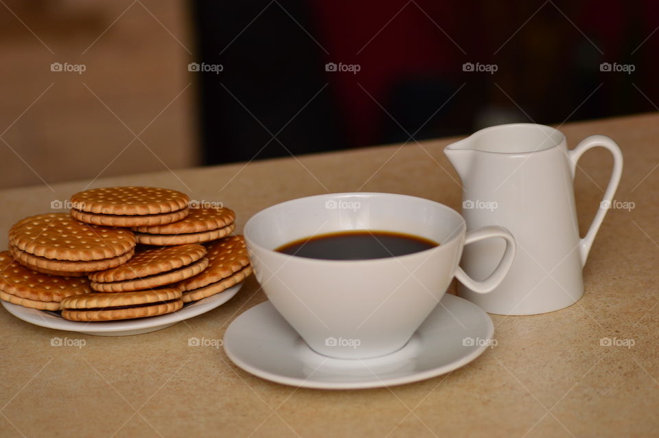 Instant black coffee and cookies