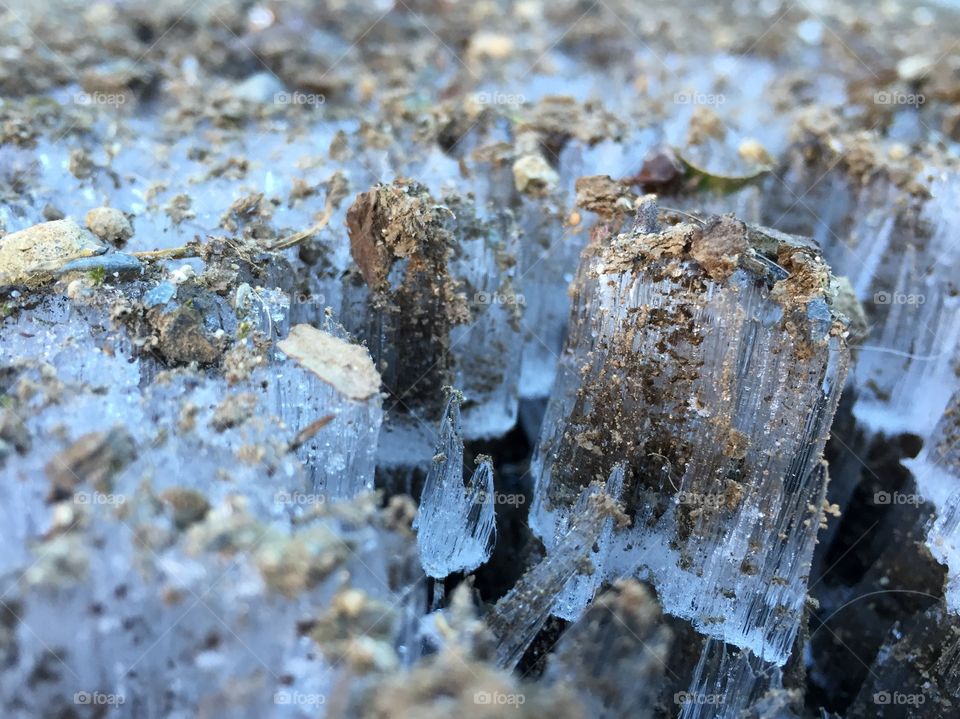 Ice crystal dirt