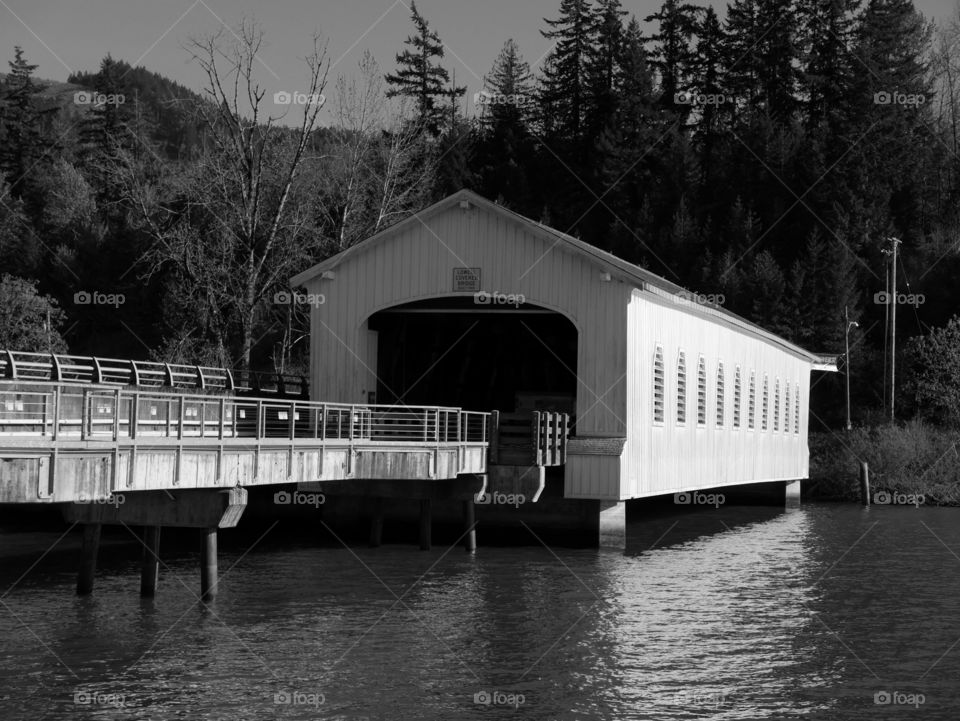 Lowell covered bridge in Southern Oregon