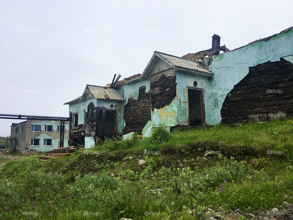 Abandoned house 