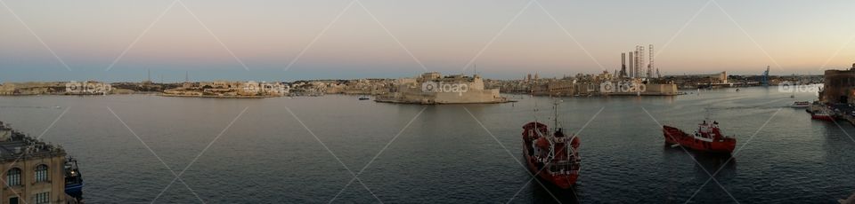 grand harbour Valletta Malta