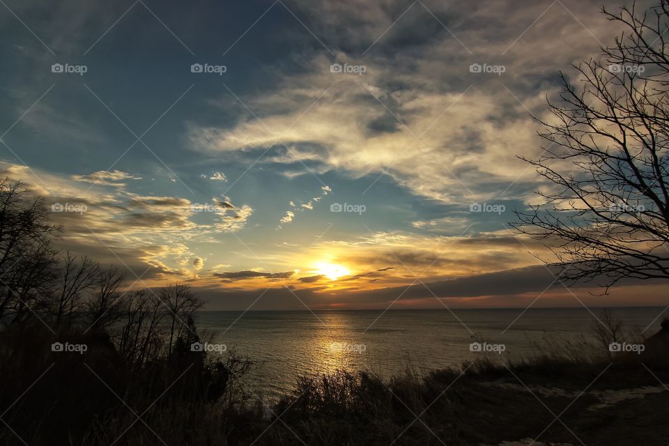 Sun reflecting on the sea during sunset