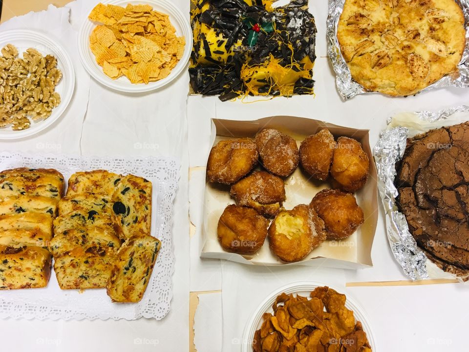 Christmas cakes, Fest, Sweets, Christmas time, Food 