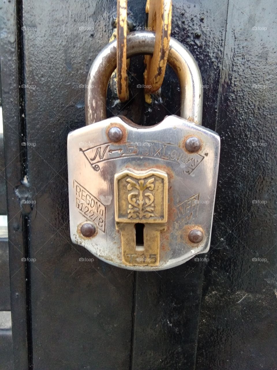 lock th