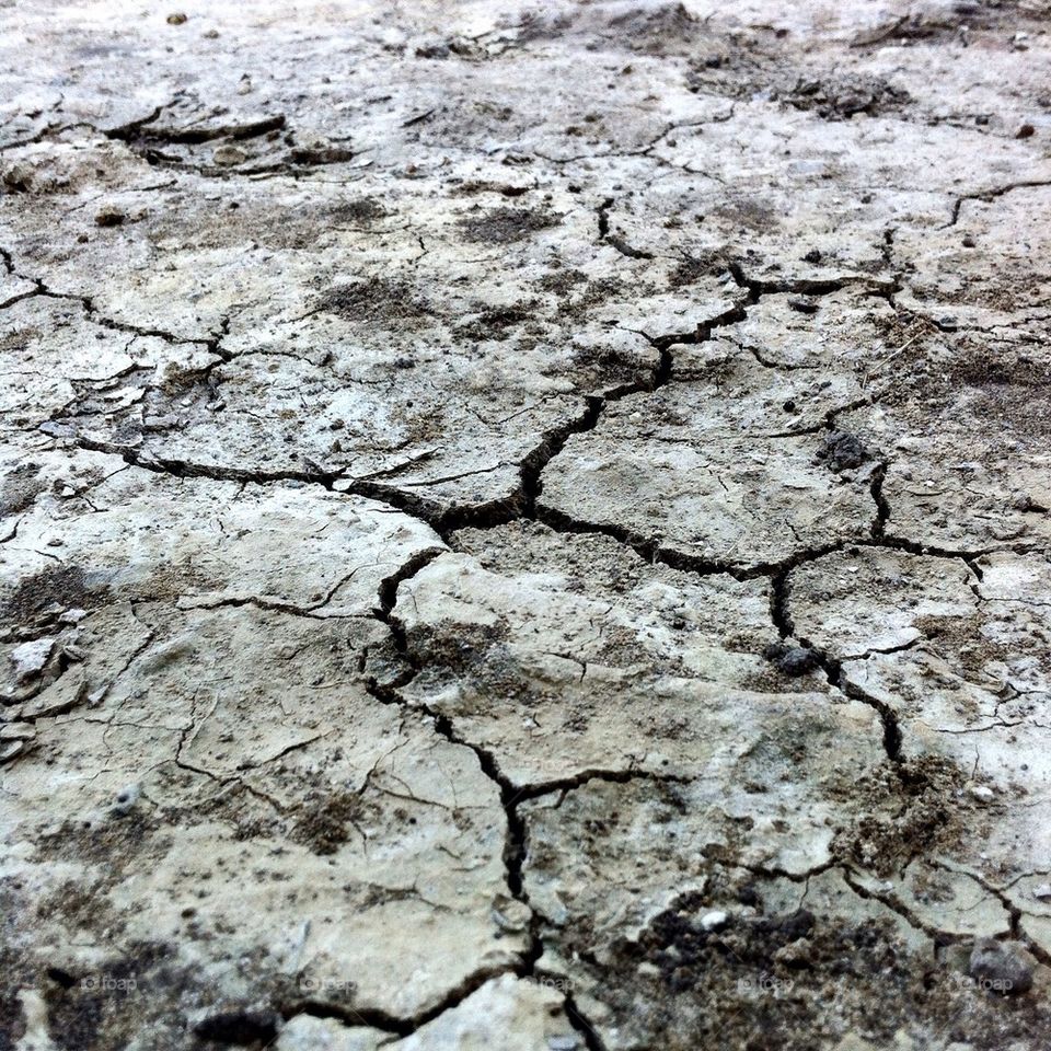 Rift of the soil land