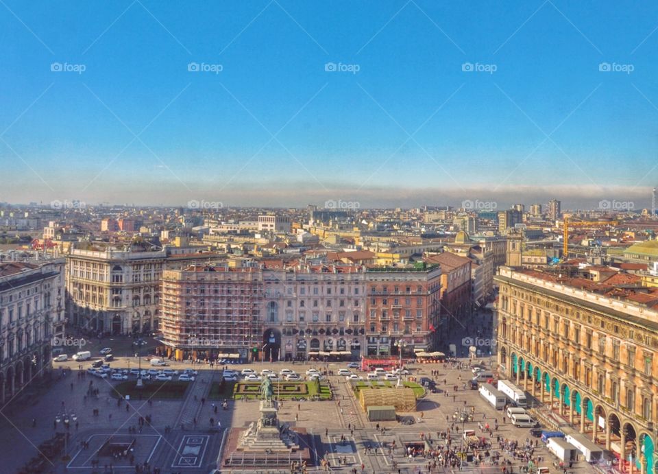 Milano . Piazza Duomo