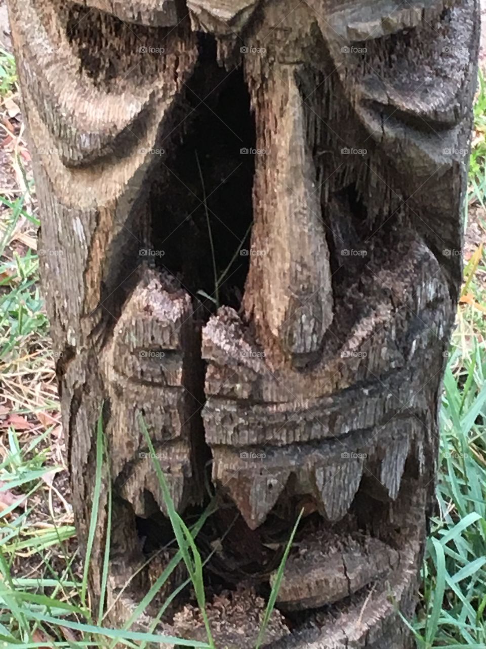 Tiki god statue