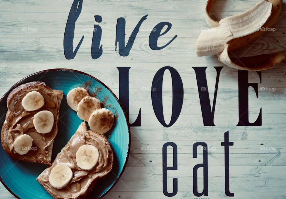 Banana Peanut Butter Sandwich, Fruit For Lunch, Meals With Fruit, Messages, Live Love Eat, Bananas 