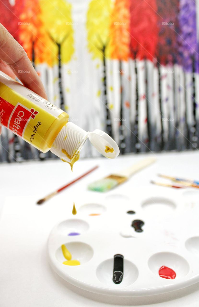 yellow acrylic paint