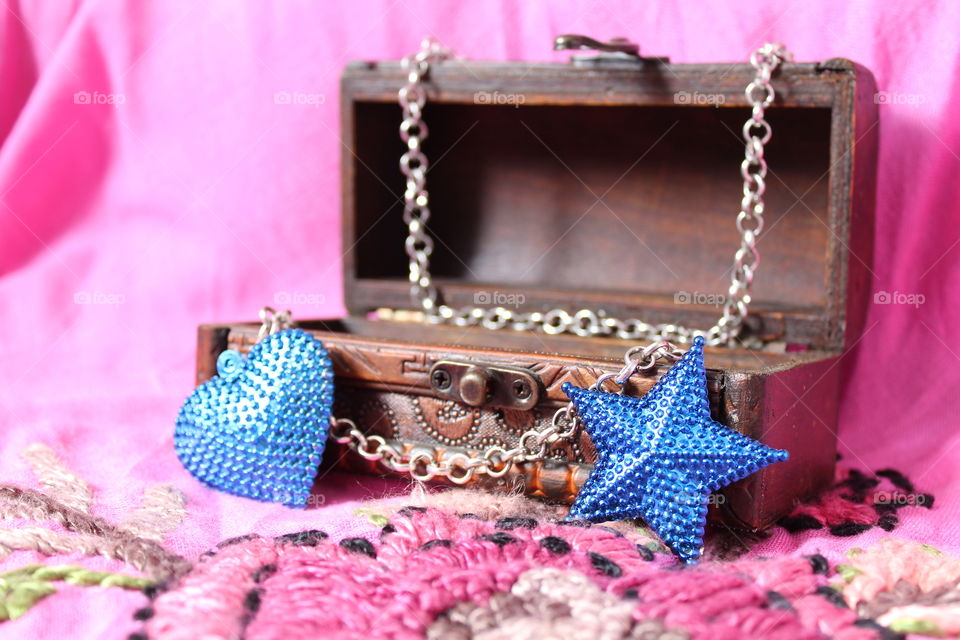 treasure chest heart and star