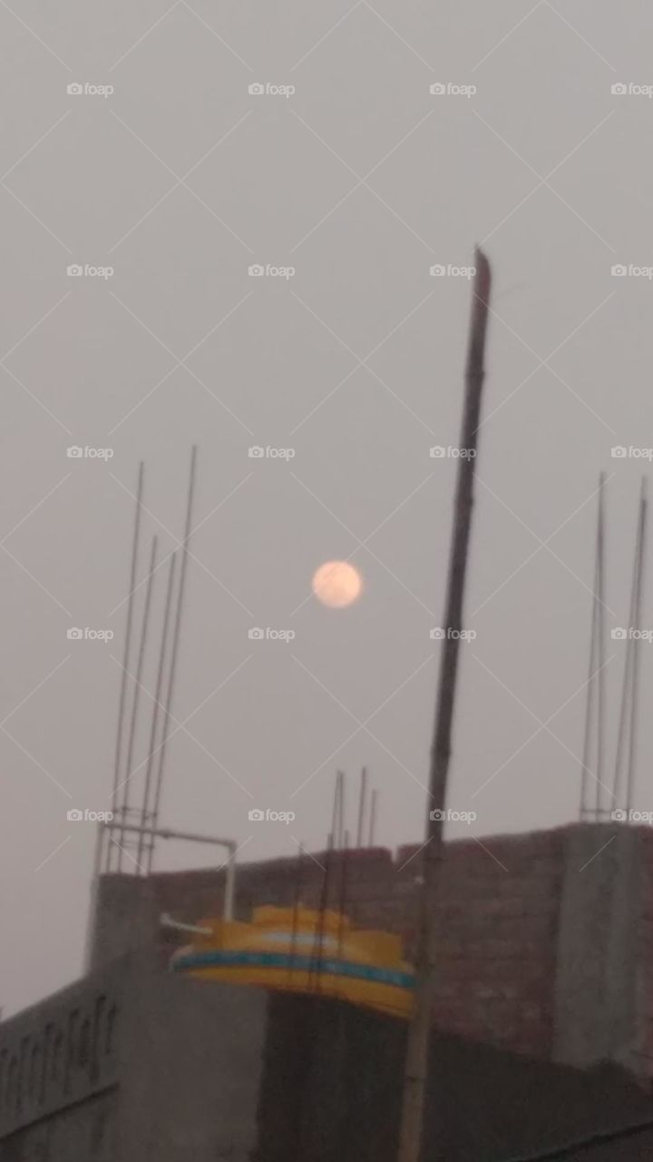 Moon before Full Moon पुर्णिमा का चांद