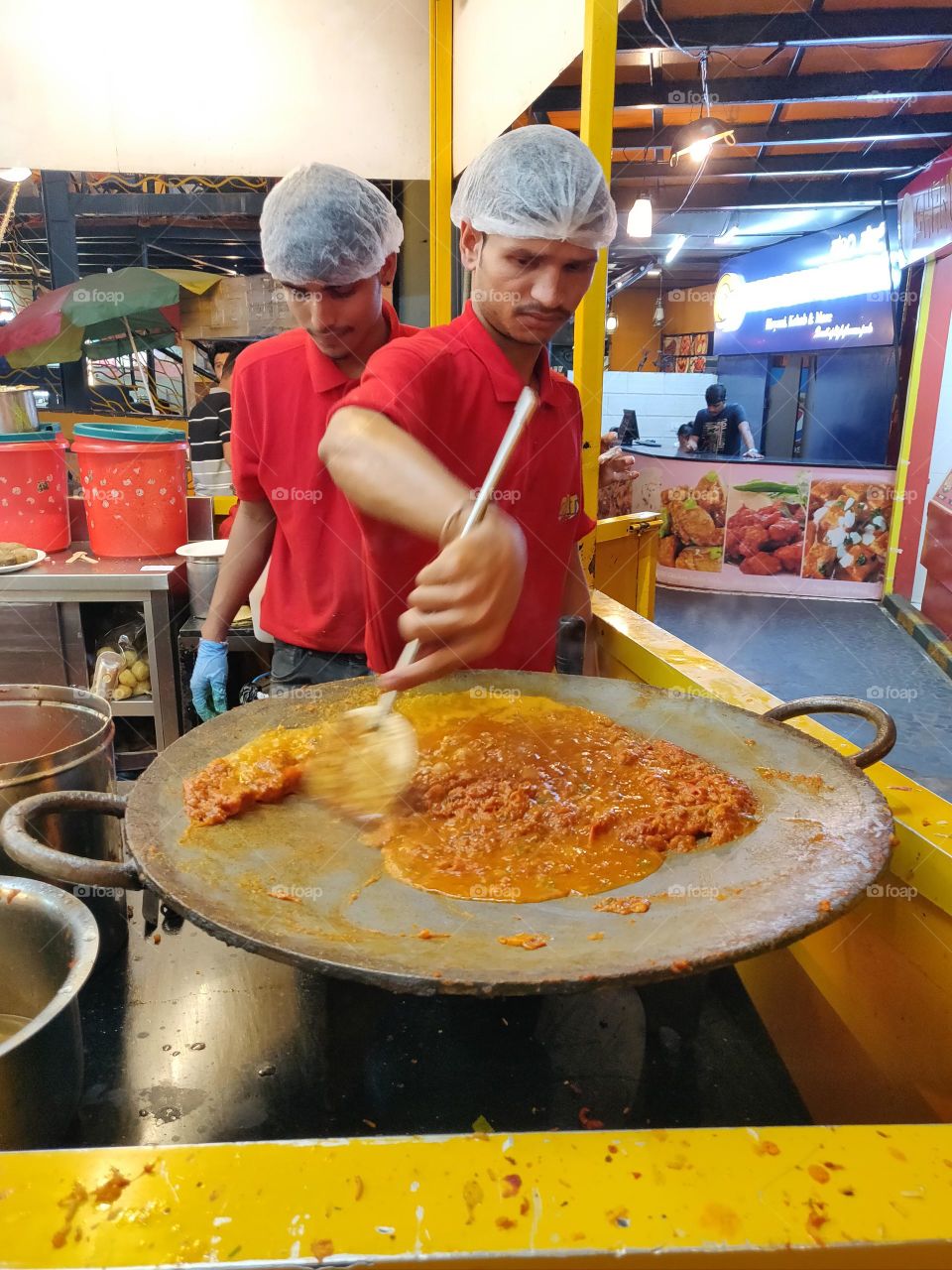 delicious pav bhaji in making on the streets of Bangalore, India