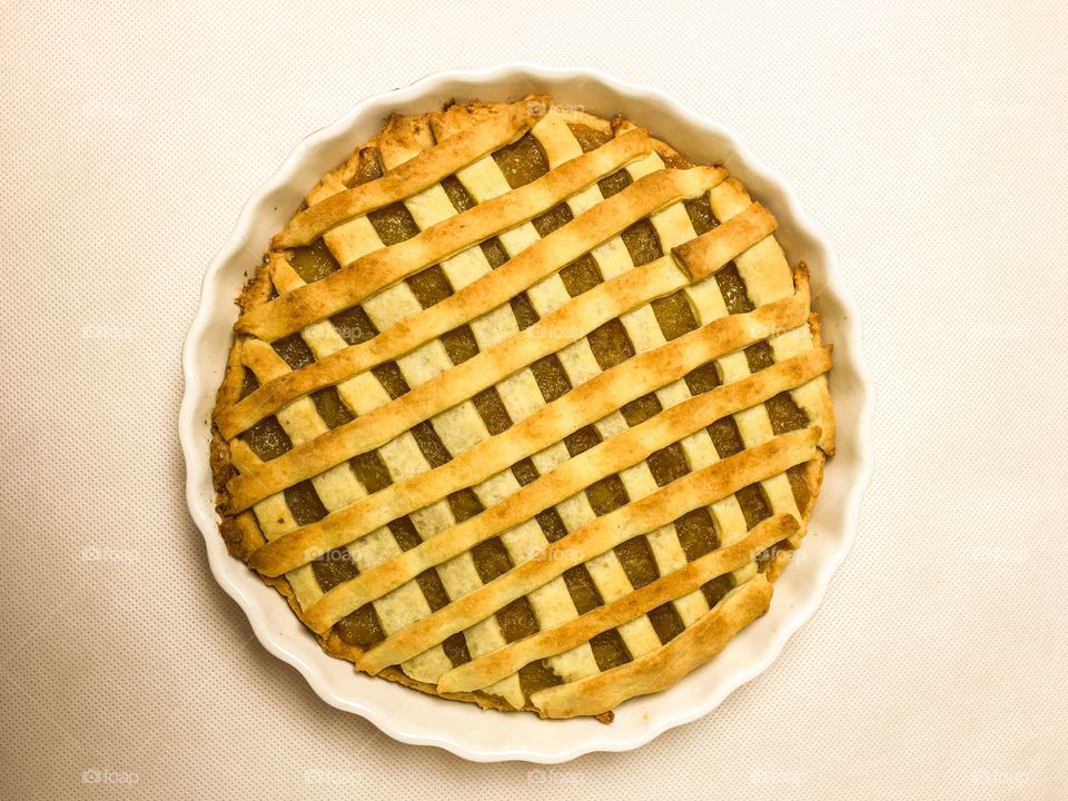 Baked pie in a plate