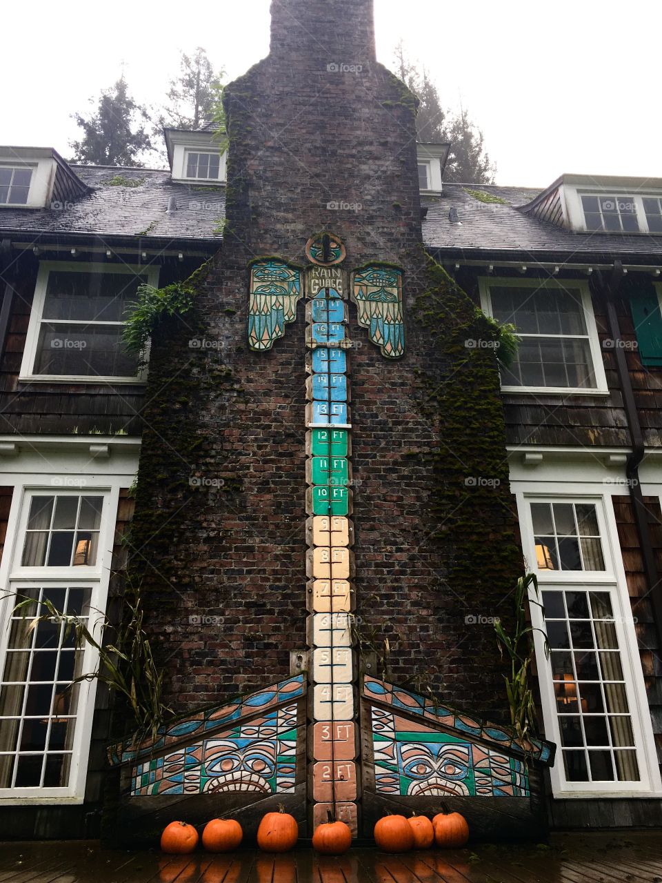 Lake Quinault Lodge Rain Gauge