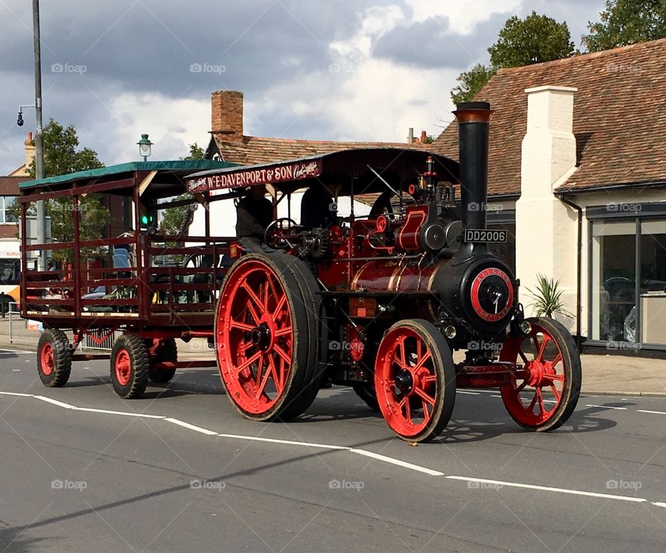 Traction engine in sandy high street 