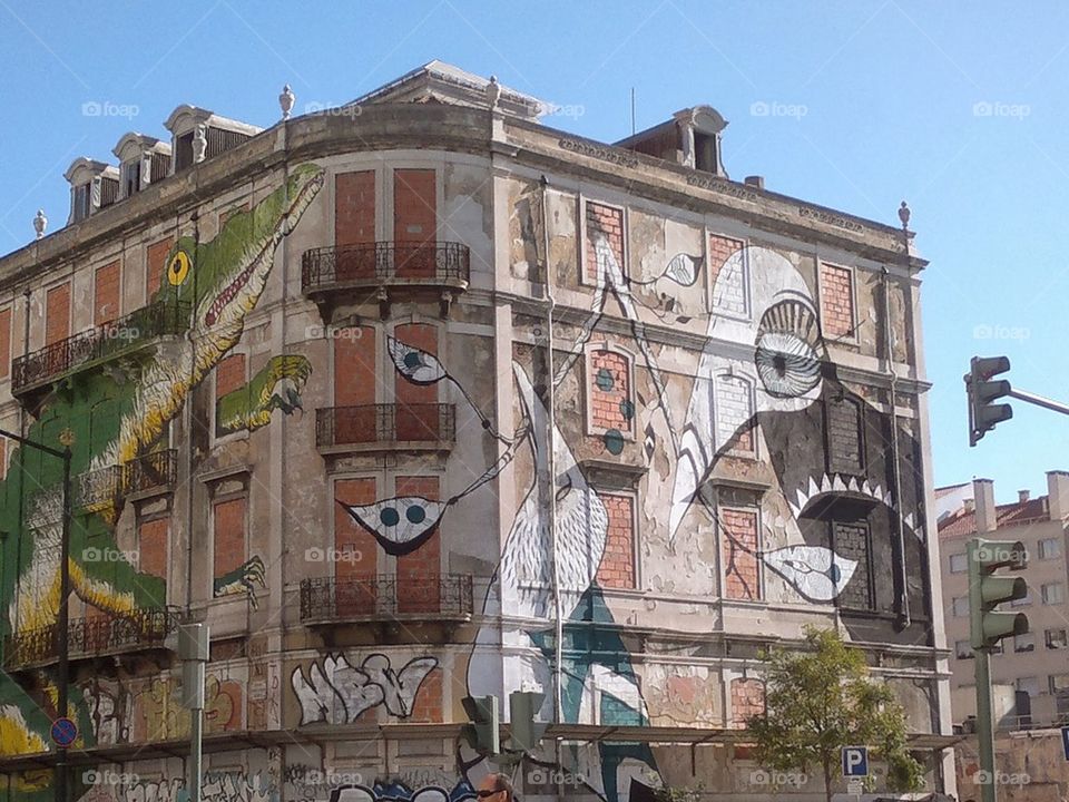 lissbon street art