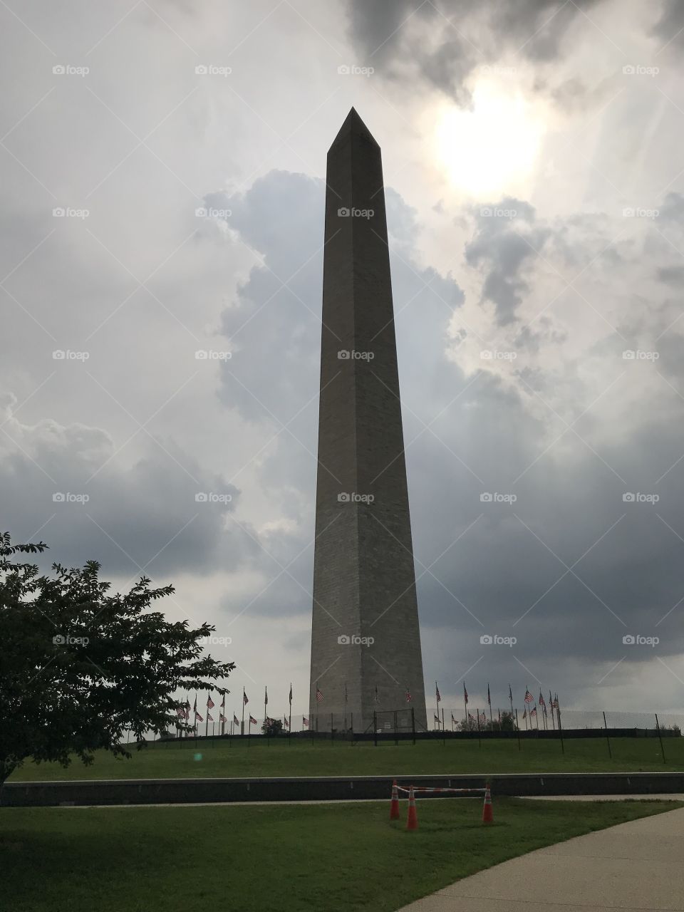 Washington Monument dramatic sunlight