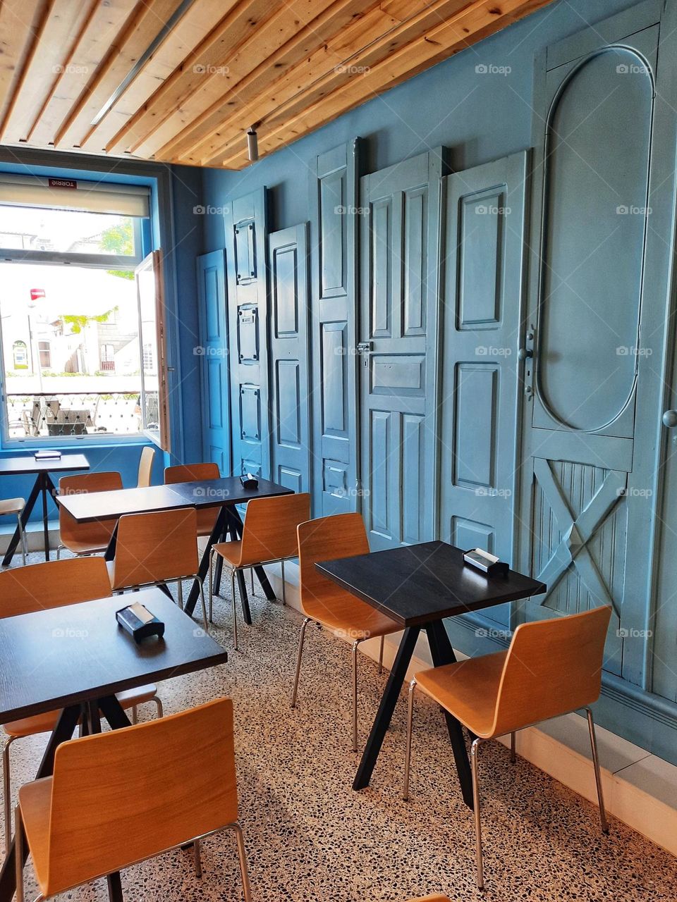 The stylish secrets of café interiors