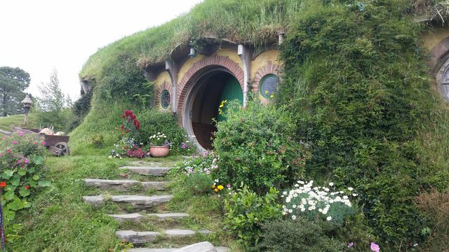 Hobbiton Cottage