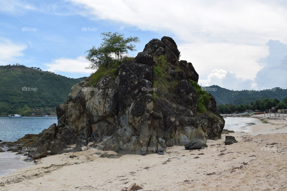 lanscape of lombok beach