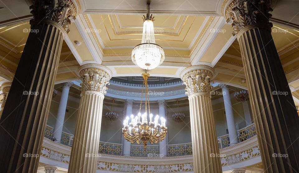 Inside ✨ The palace ✨ The columns ✨