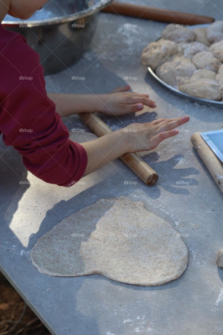 Making pita bread with kids