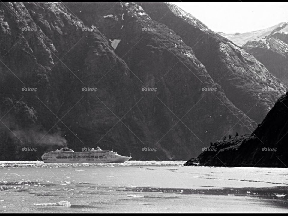 Cruisin'. Just Cruisin' Along