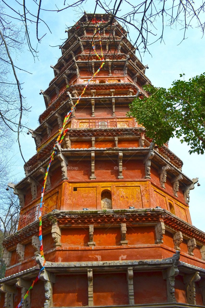 Bao Tong Pagoda