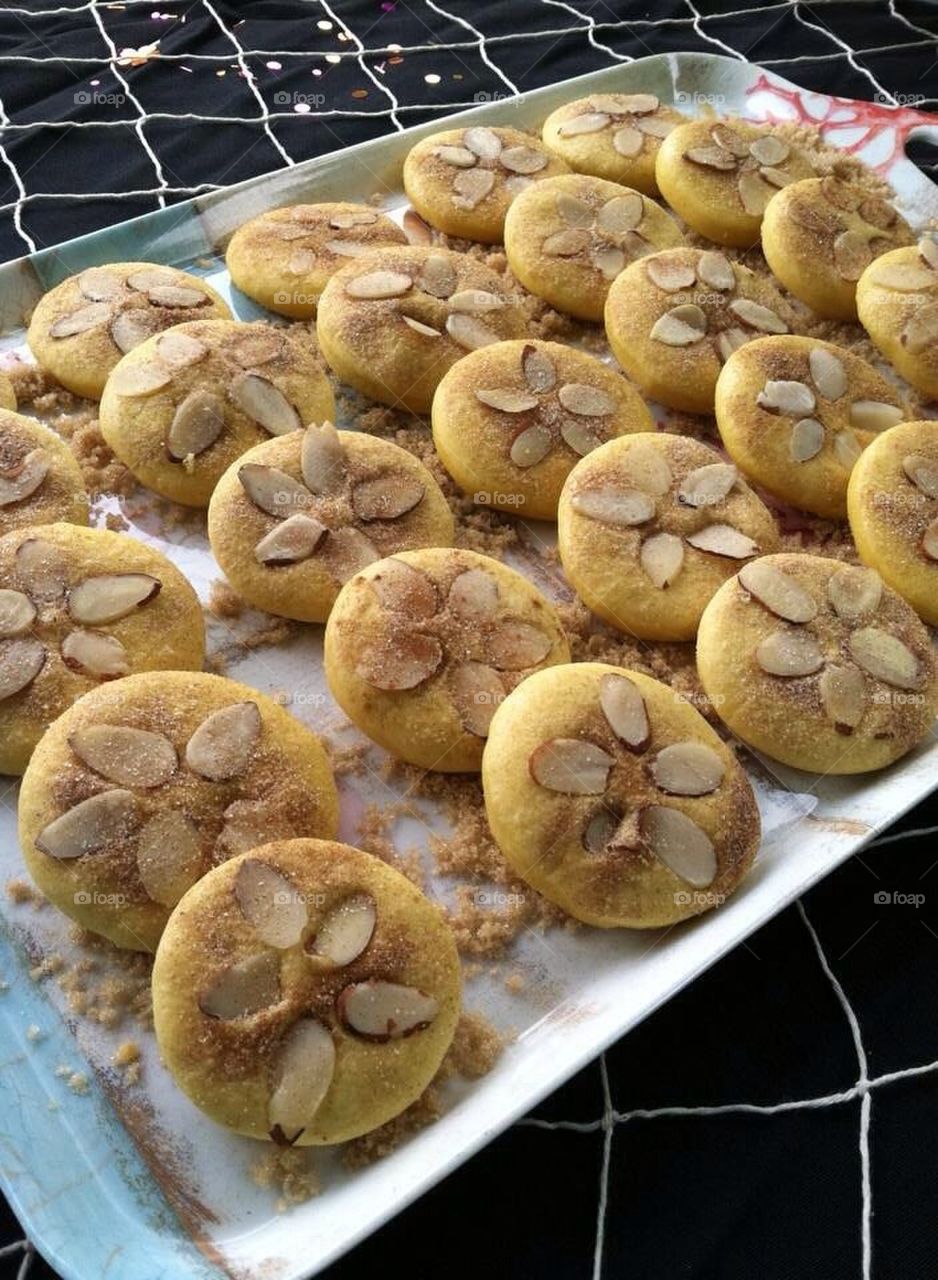 Sand dollar cookies