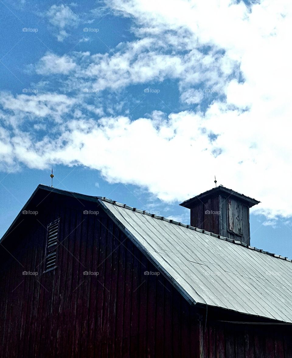 barn in its beauty