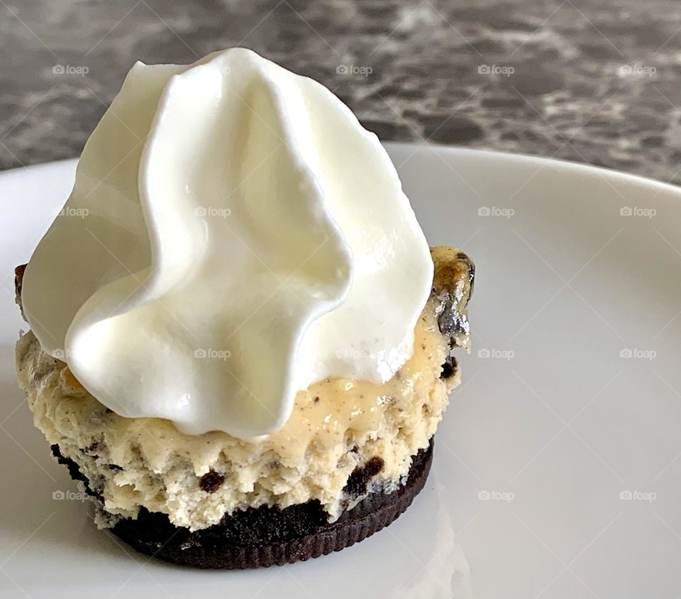 Homemade mini Oreo cheesecake 