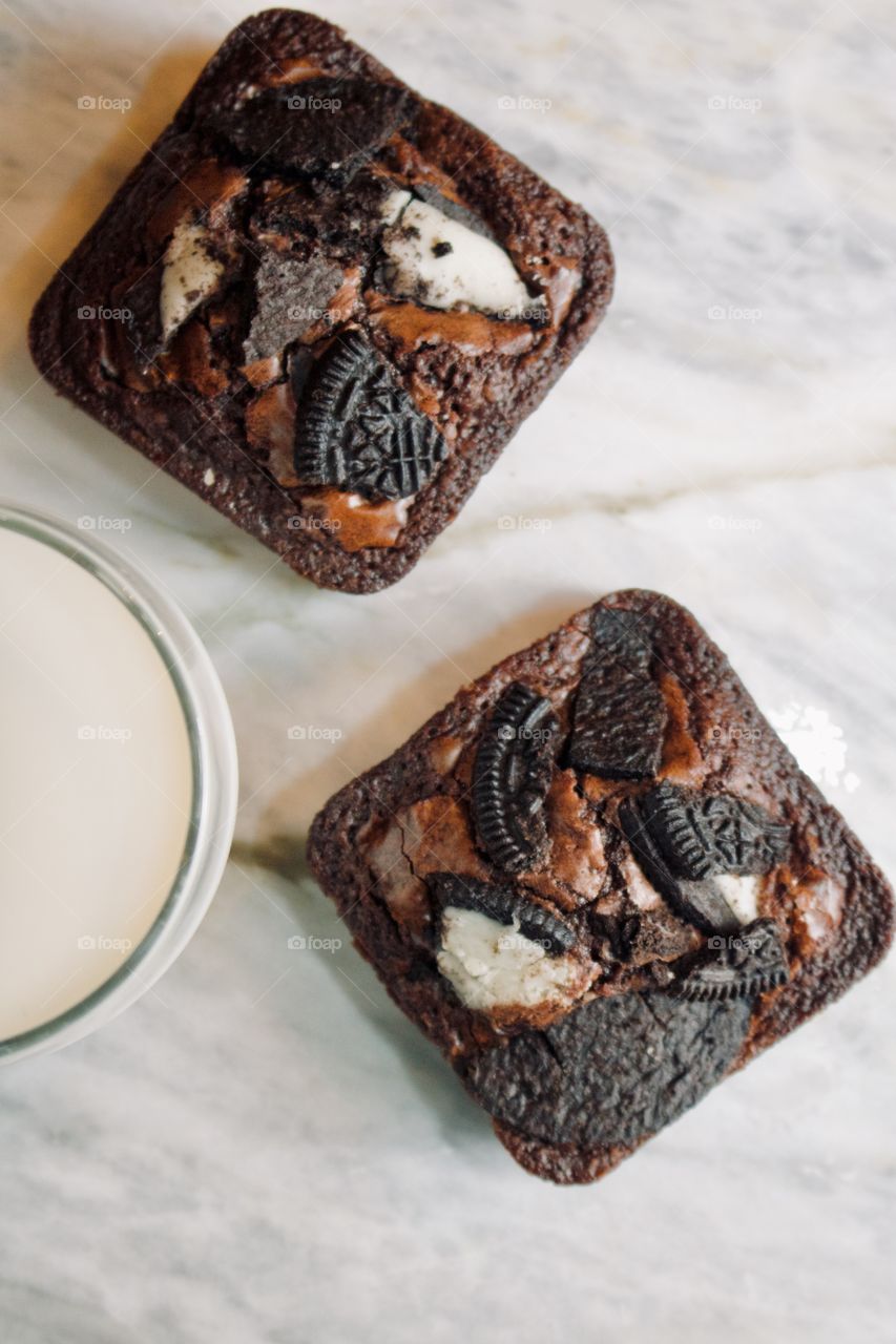 Double stuffed Oreo brownies with milk