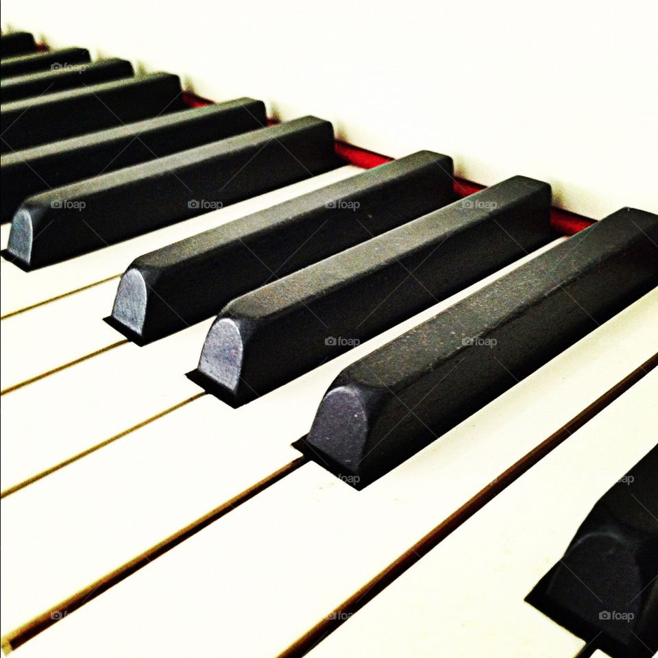white black music piano by redrock