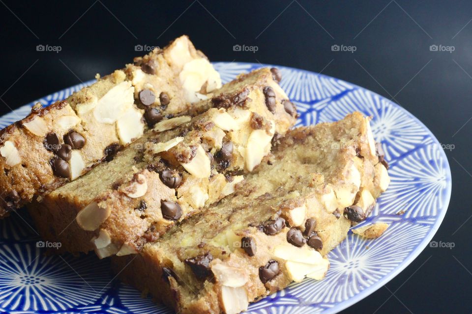 Banana bread in action