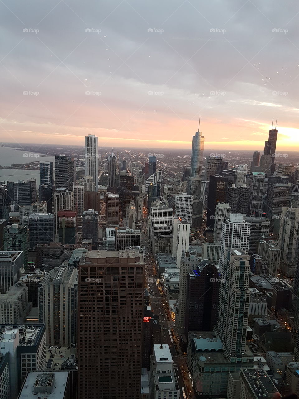 Chicago skyline at sunset, IL, USA