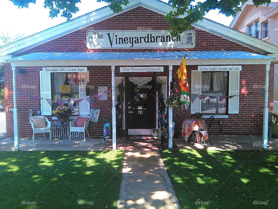 vineyard branch. this neat little store lets you bring in things to sell