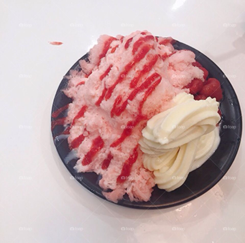 pink colored dessert