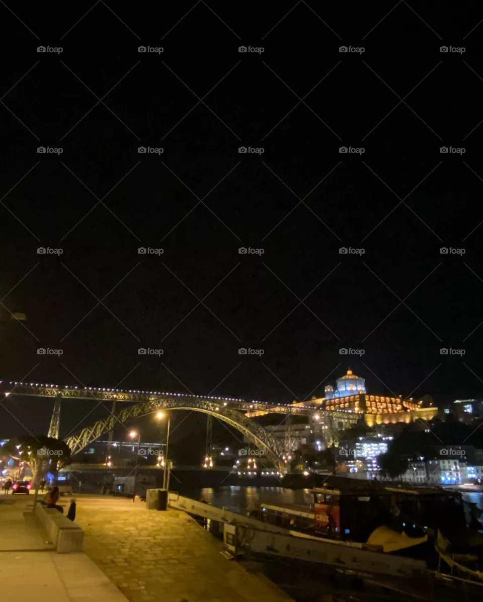 Porto at night 