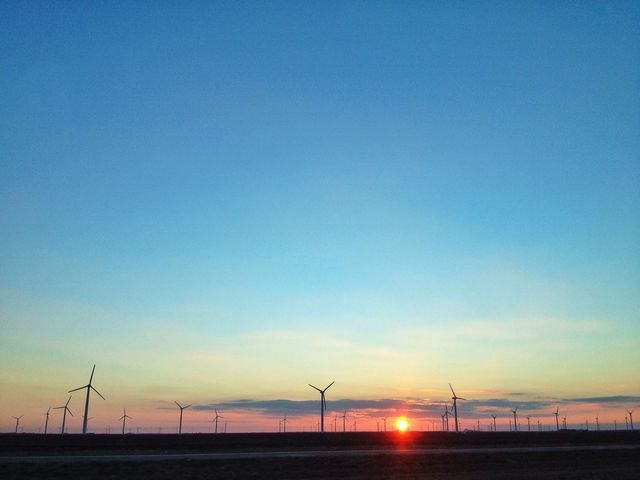 Eolic Energy generation, sunset