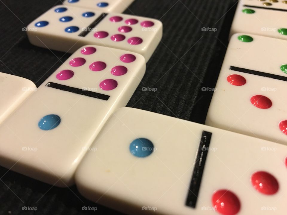 Dominos 

