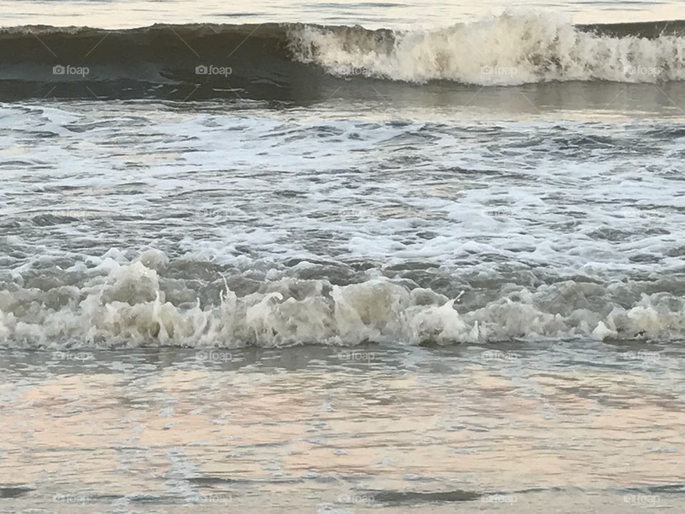 Seaside surf