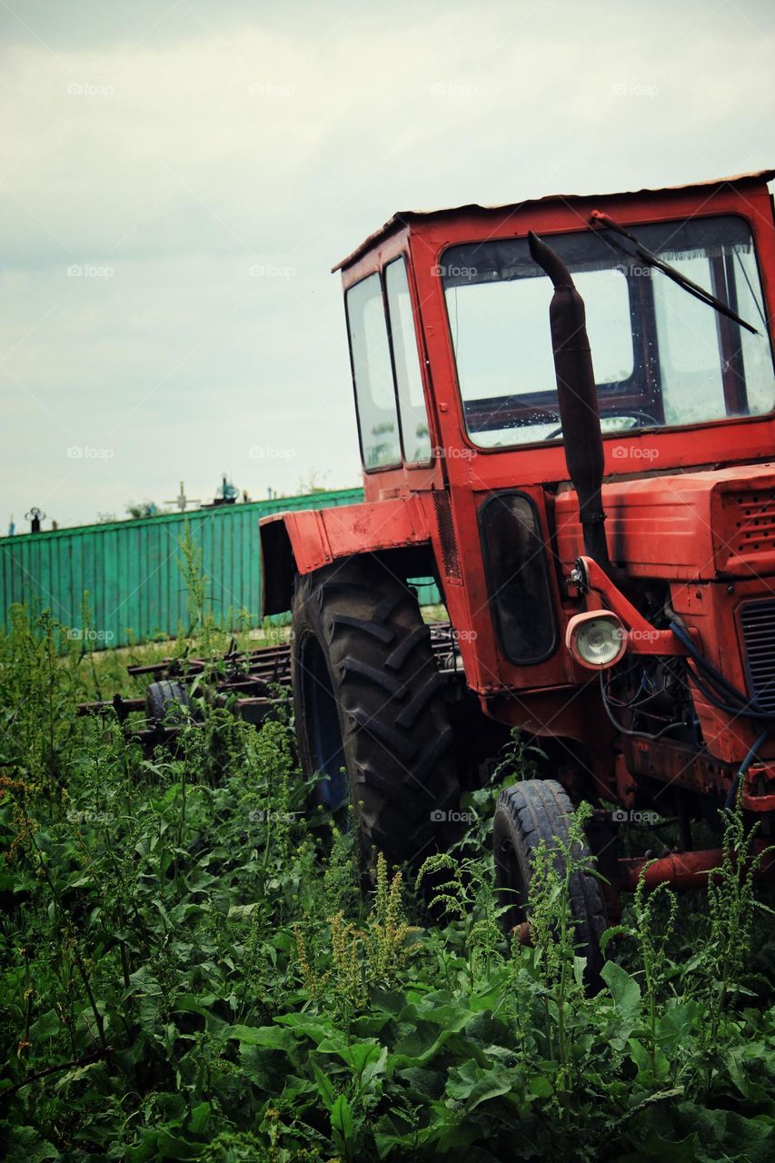 Tractor - damaged.