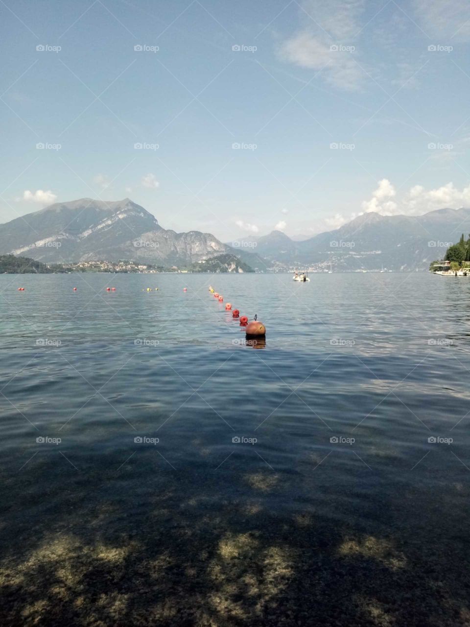 Lago riva bianca /italy