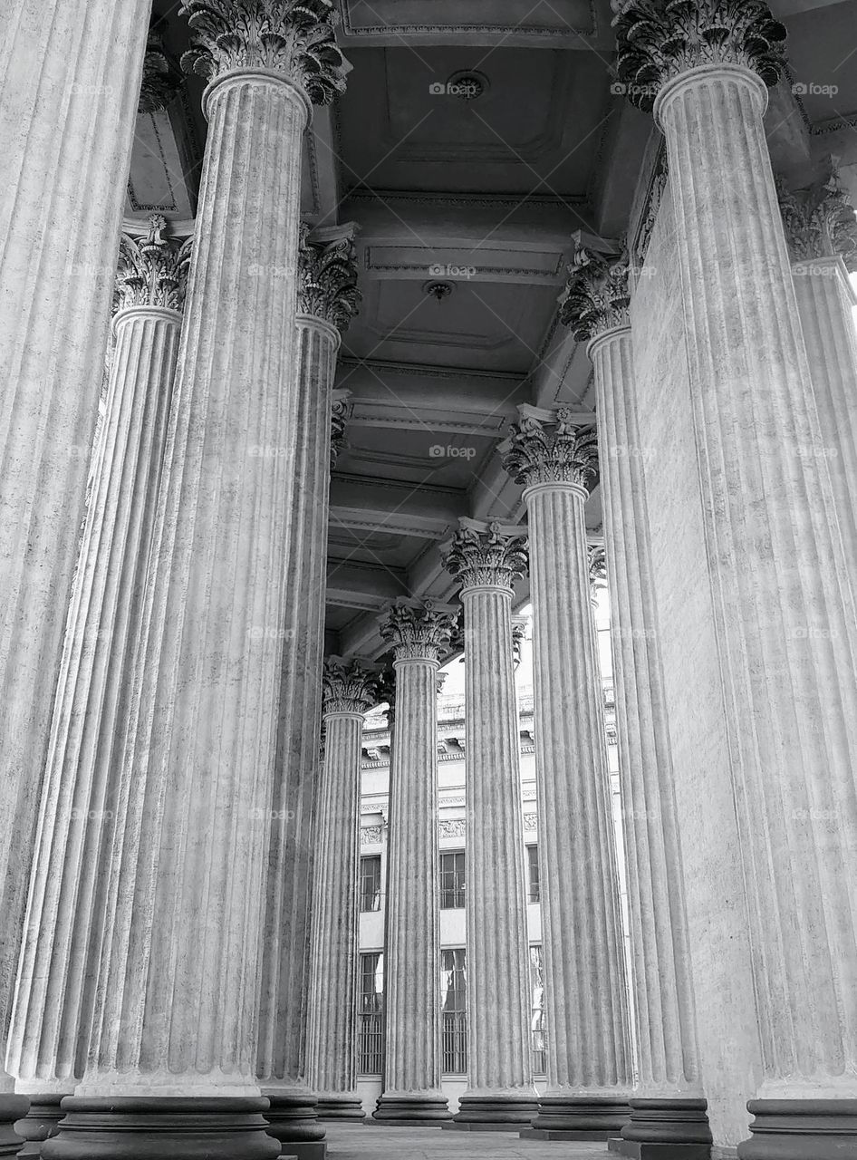 Black and white 🏛️Architecture 🏛️ Columns 🏛️