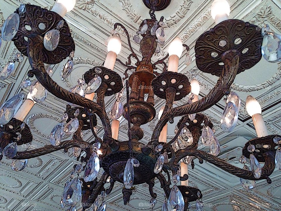 Chandelier 