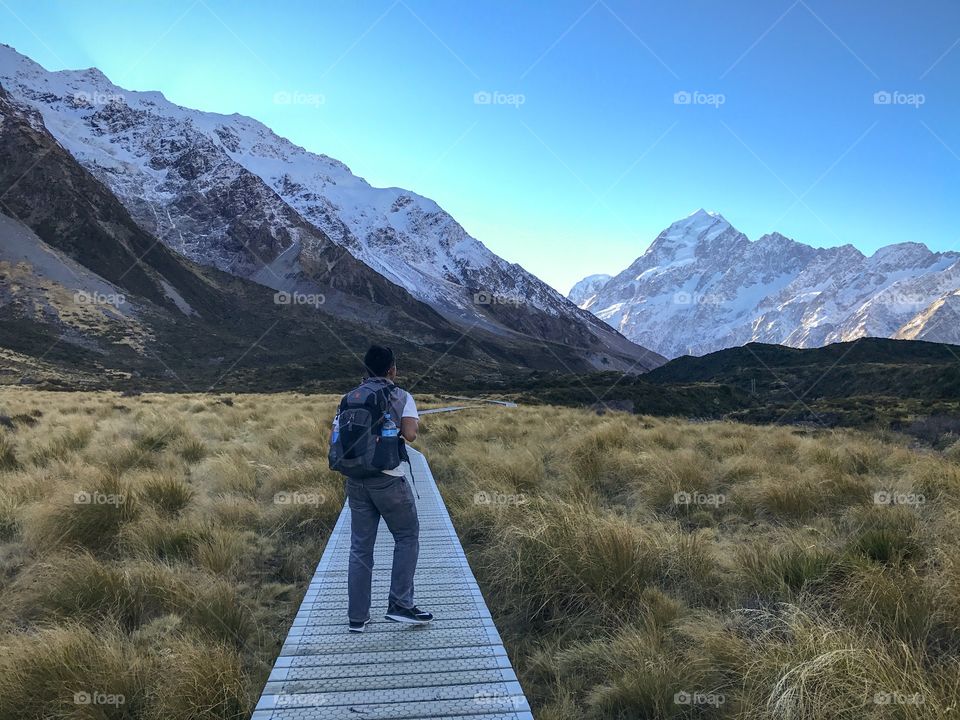 Tramping the Hooker Valley Track