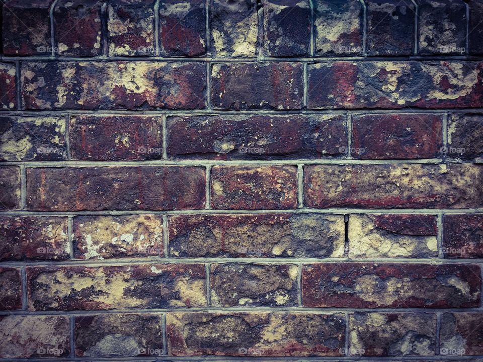 old red and brown brickwork, horizontal background