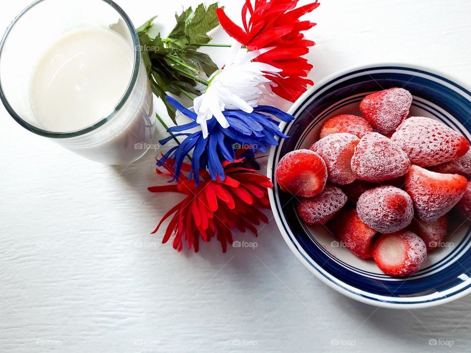 Frozen strawberries with milk